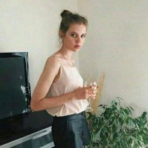 Meet your Posher, Bernadette